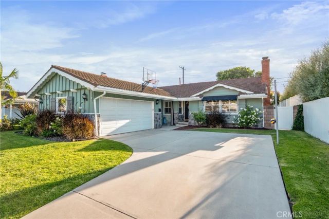 23501 Ladeene Avenue, Torrance, CA 90505