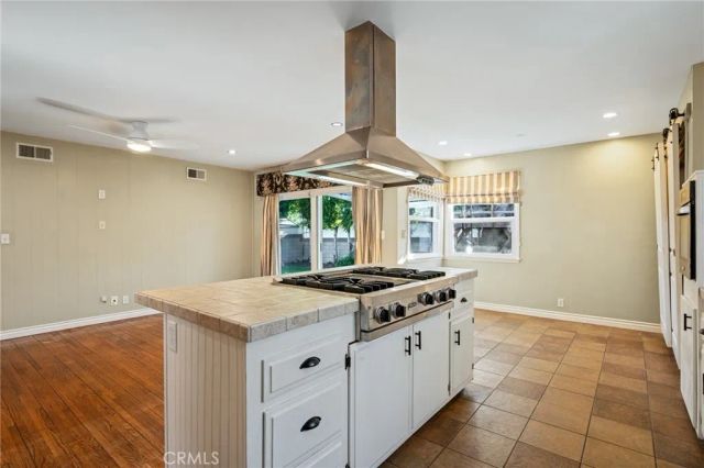 23501 Ladeene Avenue, Torrance, CA 90505