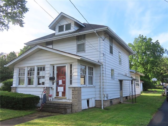 132 Chapman Avenue, Auburn, NY 13021