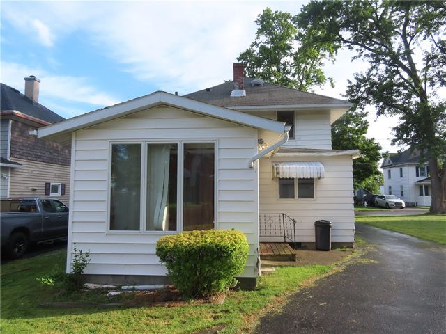132 Chapman Avenue, Auburn, NY 13021