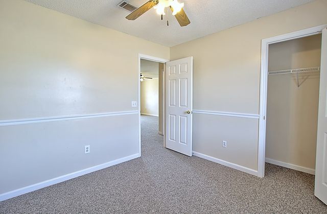 1458 Victory Circle, Hinesville, GA 31313