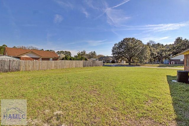 1458 Victory Circle, Hinesville, GA 31313