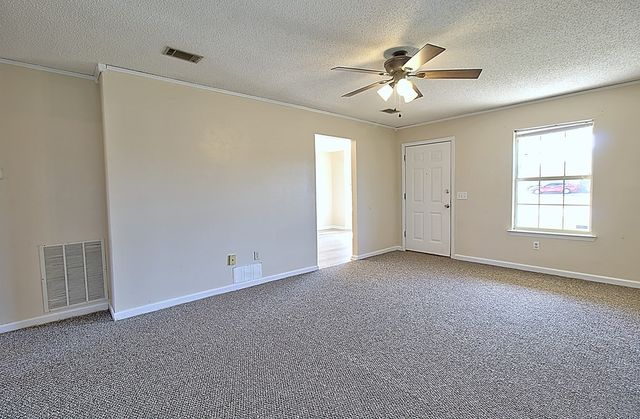 1458 Victory Circle, Hinesville, GA 31313