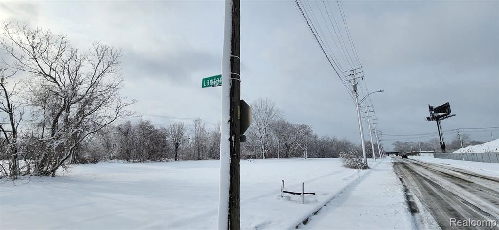 2739 Buchanan Street, Detroit, MI 48208