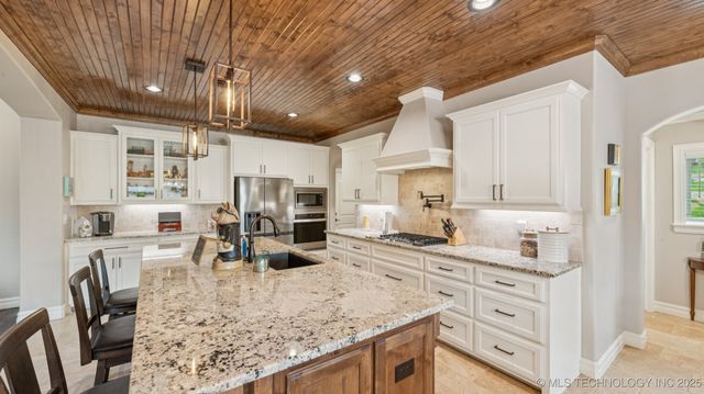 7920 N 147th East Avenue, Owasso, OK 74055