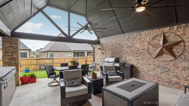 7920 N 147th East Avenue, Owasso, OK 74055