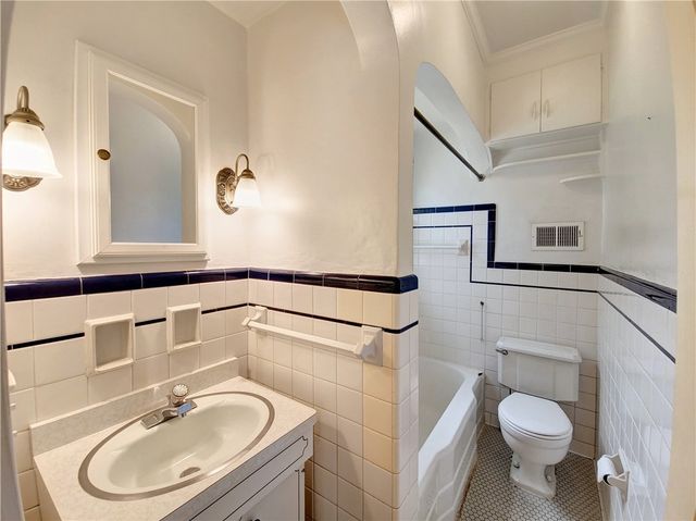 53 Congress Avenue, Rochester, NY 14611