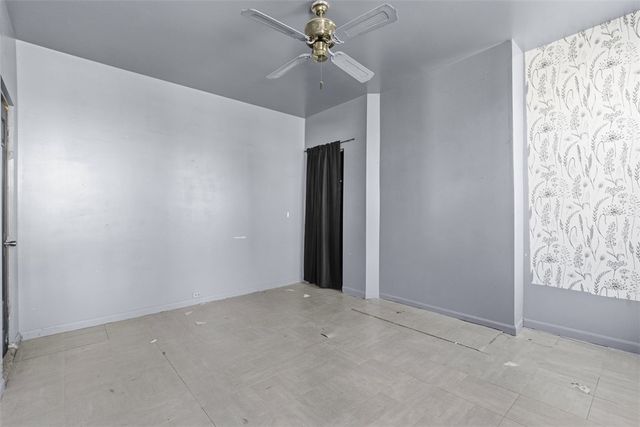 256 E Meyers Street, Carrick, PA 15210