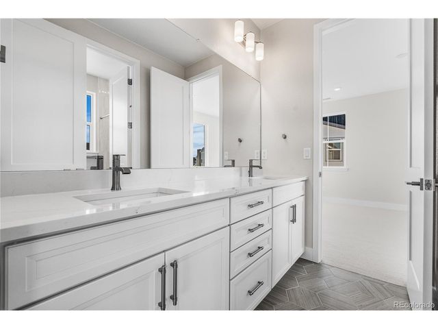 6455 Still Pine Cir, Castle Pines, CO 80108