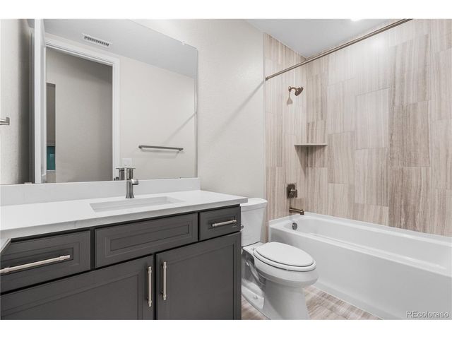 6455 Still Pine Cir, Castle Pines, CO 80108