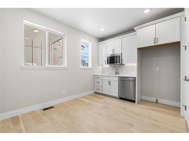 6455 Still Pine Cir, Castle Pines, CO 80108