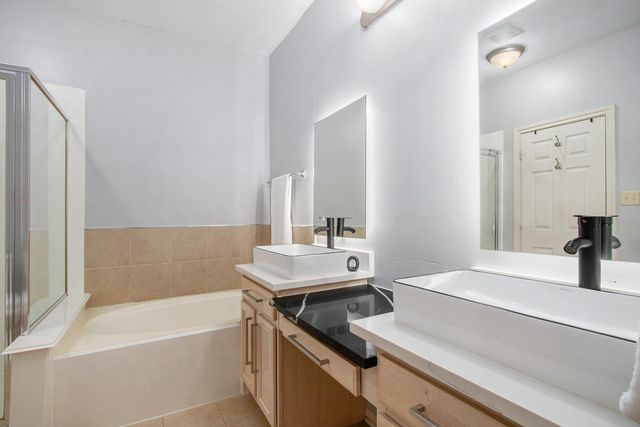 3707 Ashford Villa Lane, Houston, TX 77082