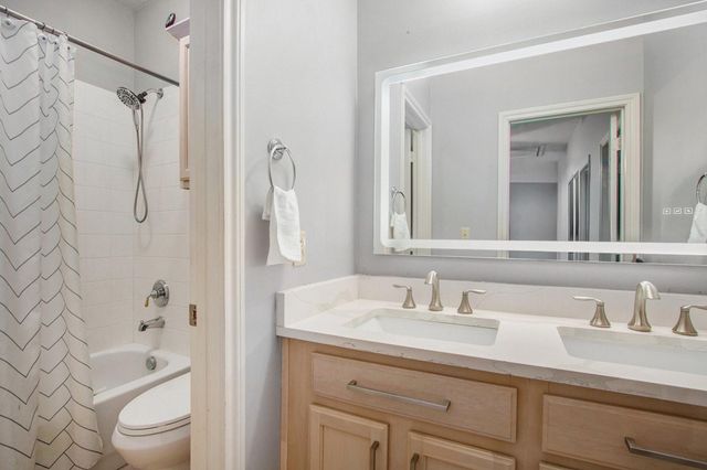 3707 Ashford Villa Lane, Houston, TX 77082