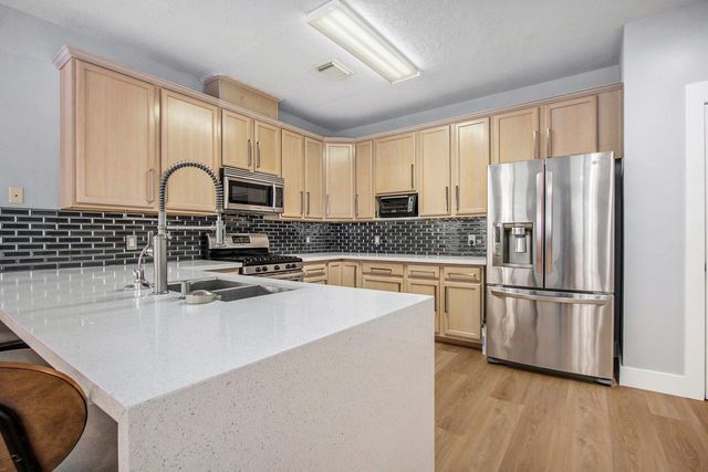 3707 Ashford Villa Lane, Houston, TX 77082