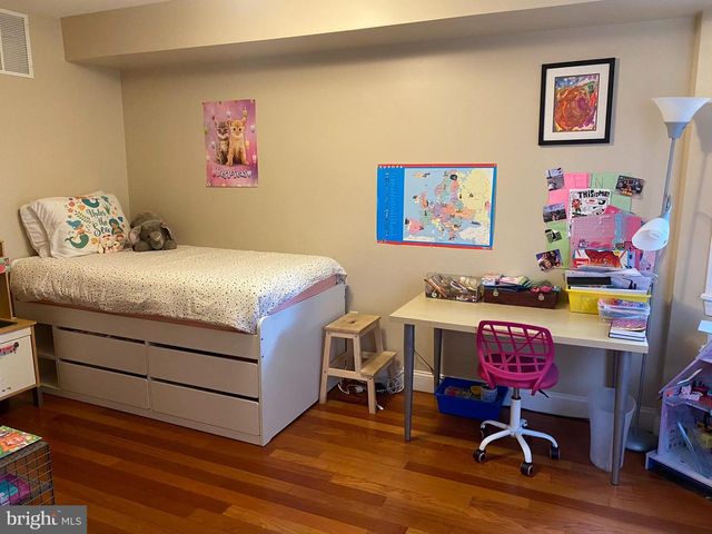 617 S 17TH ST, Philadelphia, PA 19146