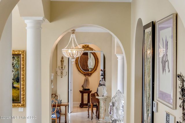 160 Pittman Road, Ocean Springs, MS 39564