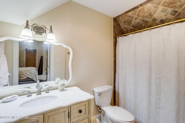 160 Pittman Road, Ocean Springs, MS 39564