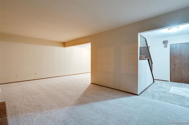 21330 E Glen Haven Circle, Novi, MI 48167