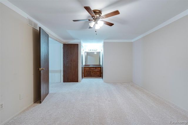 21330 E Glen Haven Circle, Novi, MI 48167