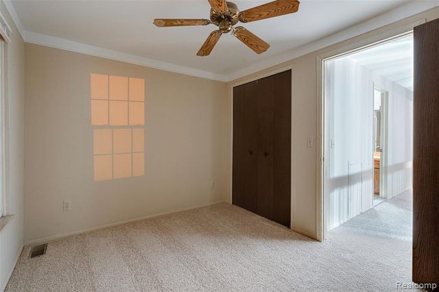 21330 E Glen Haven Circle, Novi, MI 48167