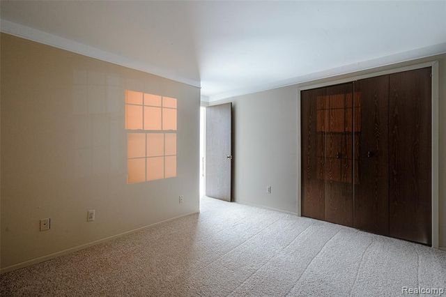 21330 E Glen Haven Circle, Novi, MI 48167