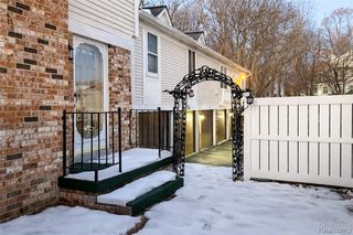 21330 E Glen Haven Circle, Novi, MI 48167