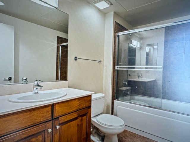 310 S Michigan Avenue 1611, Chicago, IL 60604