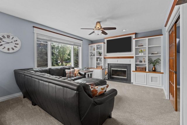 W685 RIVER VIEW COURT, Kaukauna, WI 54130