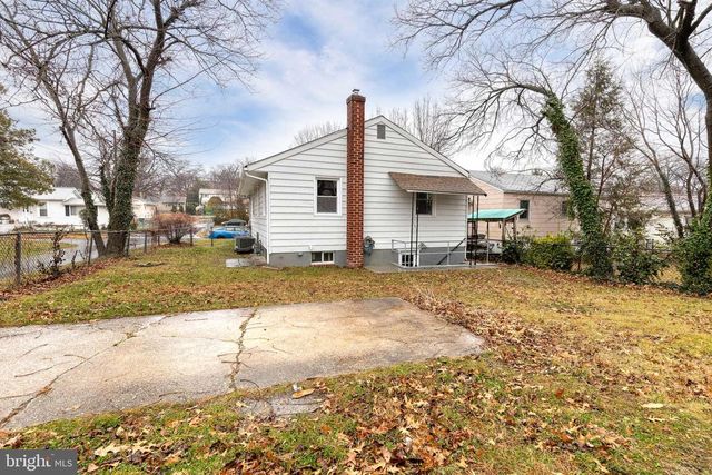 5015 IROQUOIS ST, College Park, MD 20740