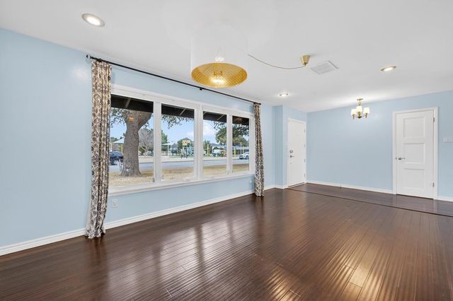 2303 Shell Ave, Midland, TX 79705