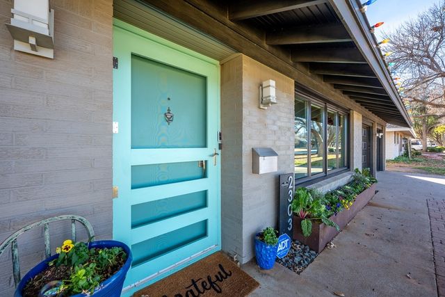 2303 Shell Ave, Midland, TX 79705