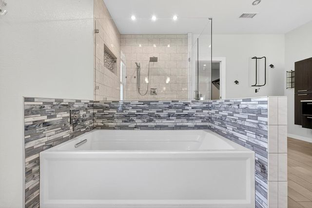 2303 Shell Ave, Midland, TX 79705