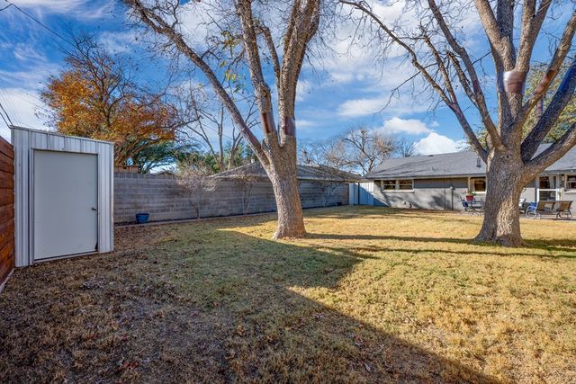 2303 Shell Ave, Midland, TX 79705