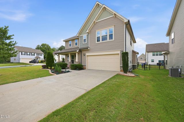 423 Fairway Drive, Mebane, NC 27302