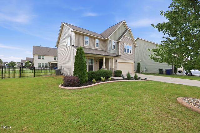 423 Fairway Drive, Mebane, NC 27302