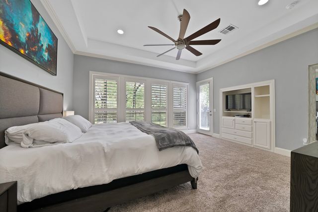 621 Diamond Point Drive, Oak Point, TX 75068