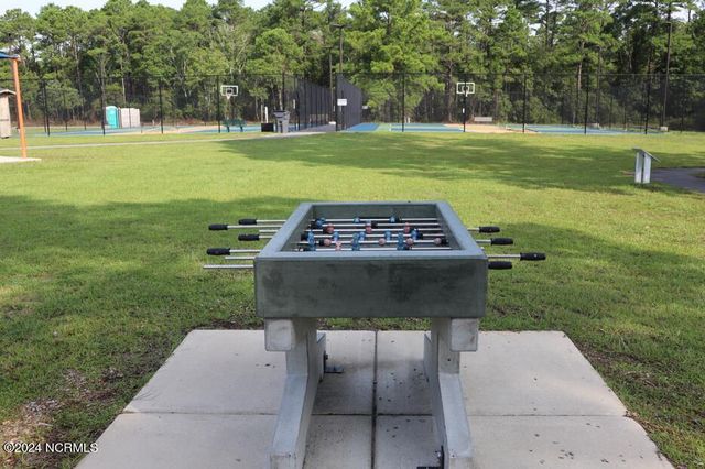 27 N High Point Road, Southport, NC 28461