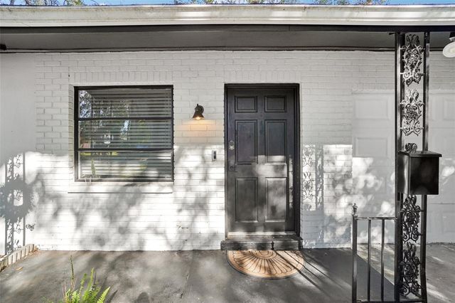 162 SE LINCOLN CIRCLE N, St Petersburg, FL 33703