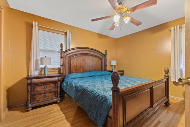 11220 Ridgemount Avenue W, Plymouth, MN 55441