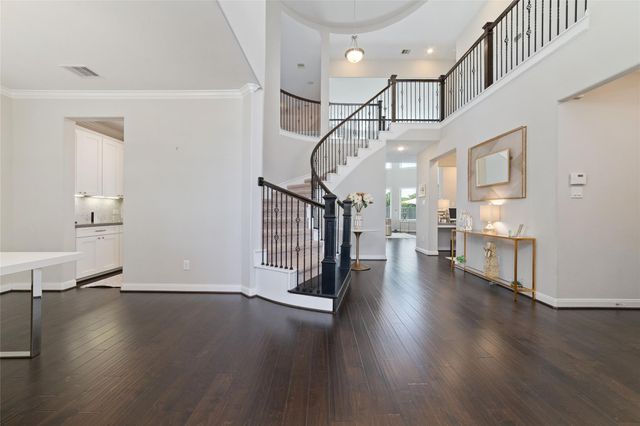 12043 Tree Top Hills Lane, Tomball, TX 77377