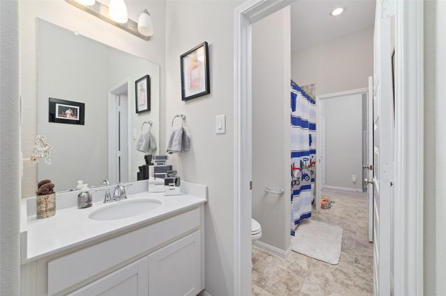 12043 Tree Top Hills Lane, Tomball, TX 77377