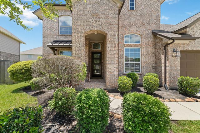 12043 Tree Top Hills Lane, Tomball, TX 77377