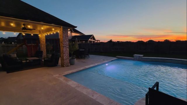 12043 Tree Top Hills Lane, Tomball, TX 77377