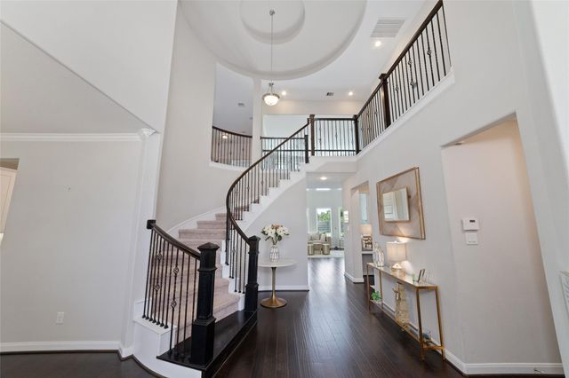 12043 Tree Top Hills Lane, Tomball, TX 77377