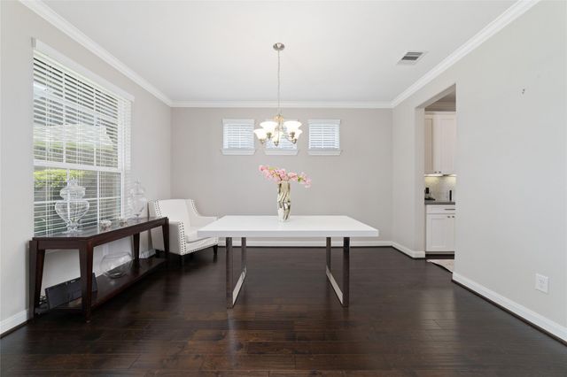 12043 Tree Top Hills Lane, Tomball, TX 77377
