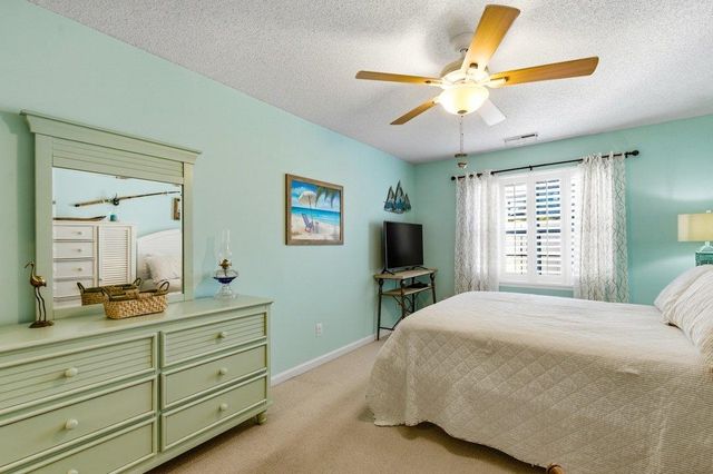 1442 Baldwin Ct, Little River, SC 29566