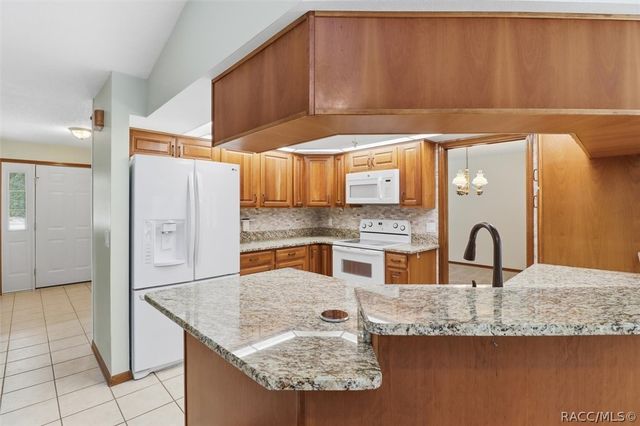 45 Hollyhock Court, Homosassa, FL 34446