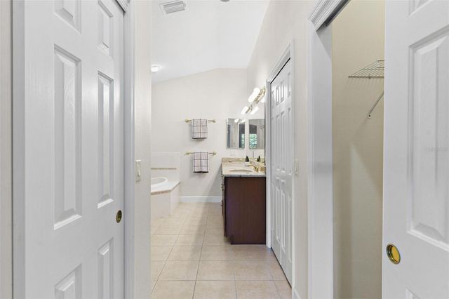 5009 HARBOR HEIGHTS, Lady Lake, FL 32159