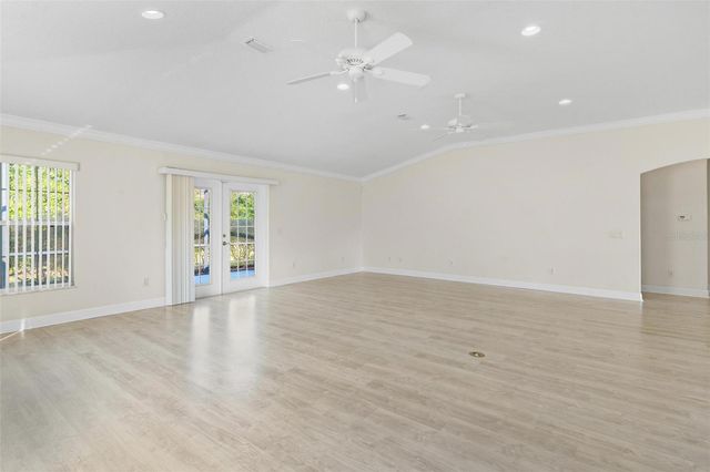 5009 HARBOR HEIGHTS, Lady Lake, FL 32159