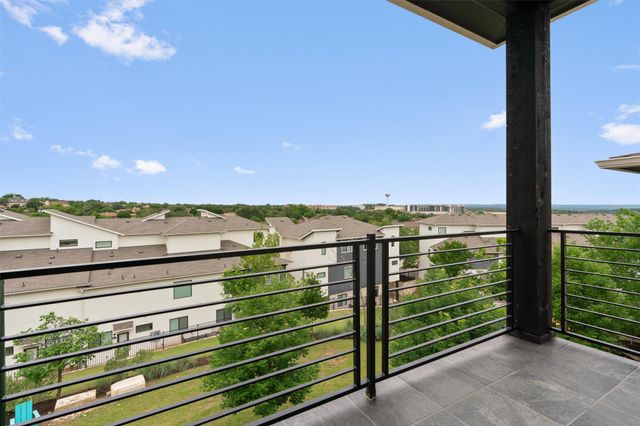 2050 Lohmans Spur Rd Unit 804, Lakeway, TX 78734